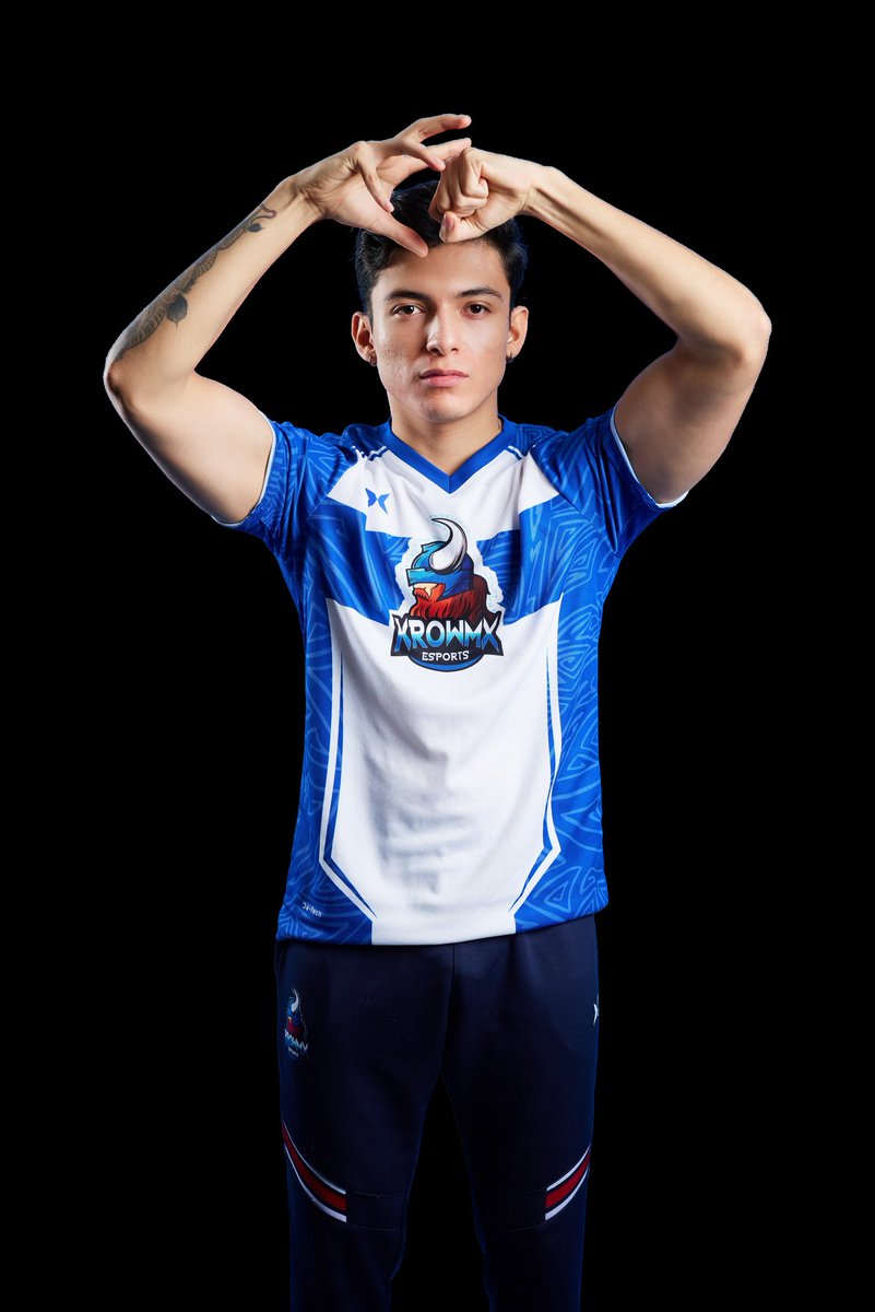 Clasificamos a los Play Offs que era el objetivo más importante esta temporada. ✅️

Trabajaré como nadie para dar el torneo de mi vida con <a href="/UL1BARRI/">Rodrigo Ulibarri</a> y <a href="/VillaMore3/">Villa</a>

Gracias a todos por el apoyo y nos vemos en Londres <a href="/KrowmxEsports/">KrowMx Esports</a> 🤍

Prometo agradarte más, Dios. 🙏🏻