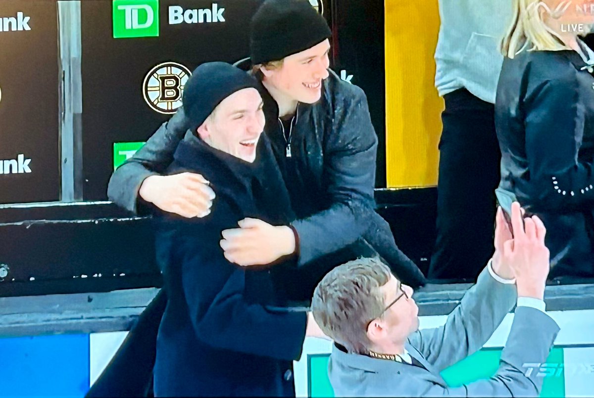 HabsOnReddit's tweet photo. Lane Hutson &amp; Macklin Celebrini celebrating after BU wins the Beanpot championship 🏆 https://t.co/FHhVSCfj4v