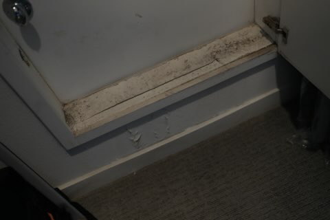 KhoaDoan78's tweet photo. @Williams_Homes I'm following up on my previous emails regarding the water leak at the San Pedro, CA 90731 property (Ref No. 048-001-13), as no updates from the vendor or you. Dealing with this issue and mold since August 2021 has been frustrating w/now you resorting to ignoring me. https://t.co/KxhPB2LsNR