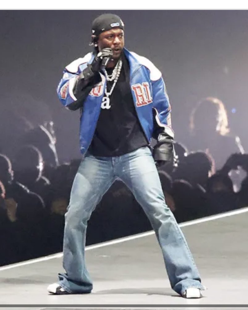 You know you’re getting old when the thing you noticed most about the half-time show was that the performer’s pants were pulled all the way up and fit properly (maybe a little long) 🤣