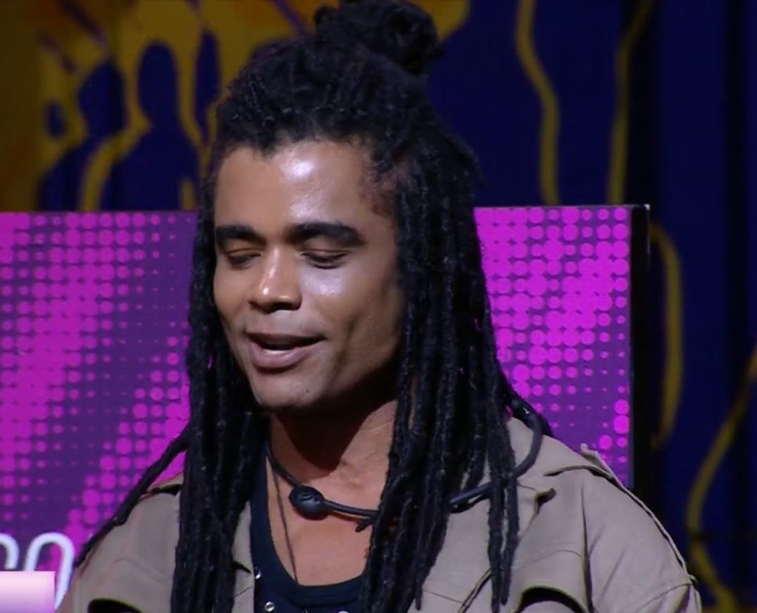 jefinhomd_'s tweet image. Pra mim só o fato do Diogo ser colocado 9 vezes como eliminado com rejeição já é suficiente pra deixar ele na casa até o top 5 pelomenos.
 #BBB25