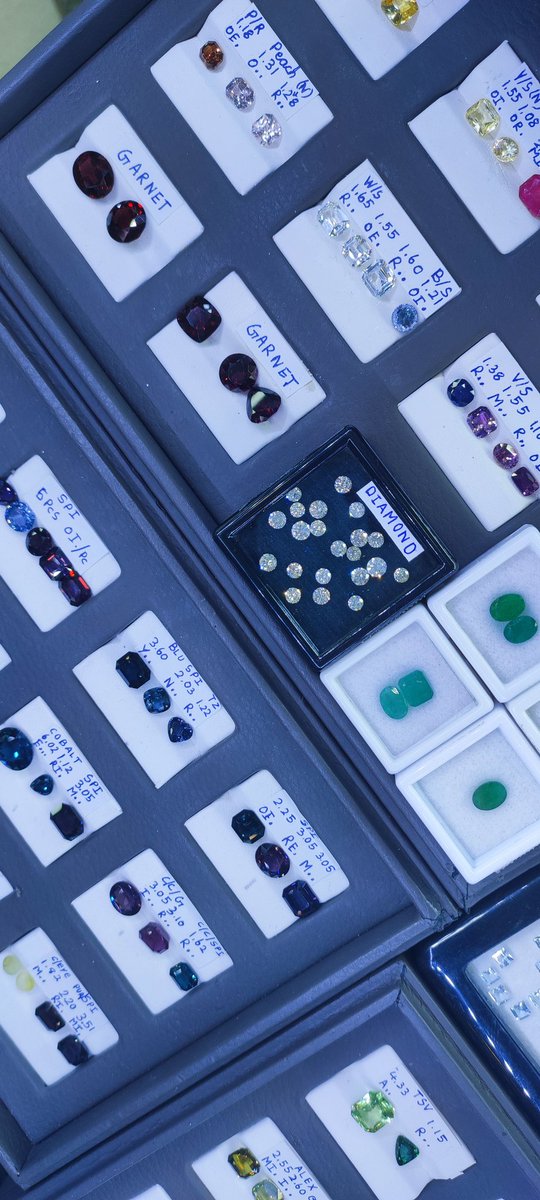 JesimaBeevi's tweet photo. Ever held a piece of earth’s magic in your hands? Let me take you inside a world where every gemstone whispers a story.

"Looking for something unique? Whether it's a bold statement piece or a subtle charm, let’s find the perfect gem for you. 
Jewelry Trade Center, BKK
#mbjtalks https://t.co/hxmwbazpLD