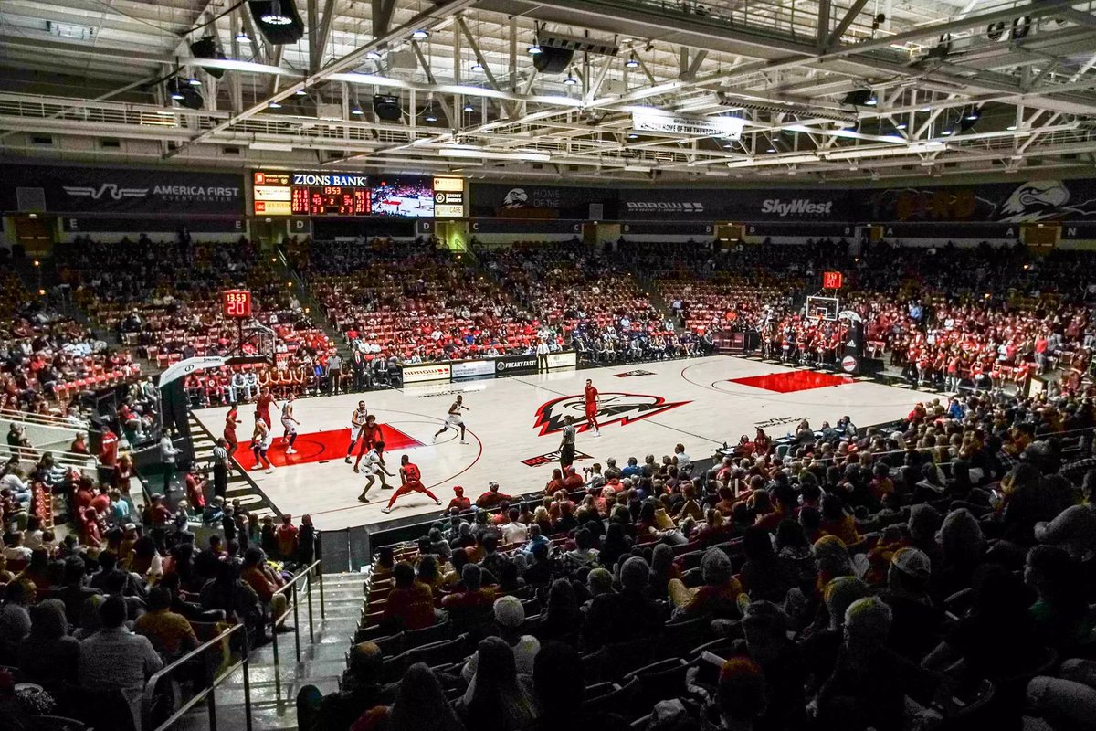 After a great call with coach Williams I’m grateful to receive another D1 offer from SUU! Shoutout to my team and coaches!