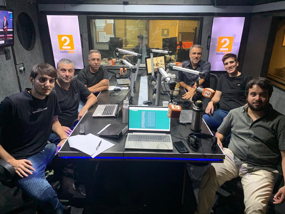 <a href="/JesusEmilianoOk/">Jesús Emiliano</a> comanda al equipo de
#HoraCero hasta las 1.30

<a href="/ezecasse/">Ezequiel S Cassé</a> 
<a href="/egenovar/">Quique Genovar</a> 
<a href="/ramaportillo/">Rama Portillo</a> 
<a href="/mauroburguburu/">Mauro Burguburu</a> 

📻AM 1230 | FM 90.1