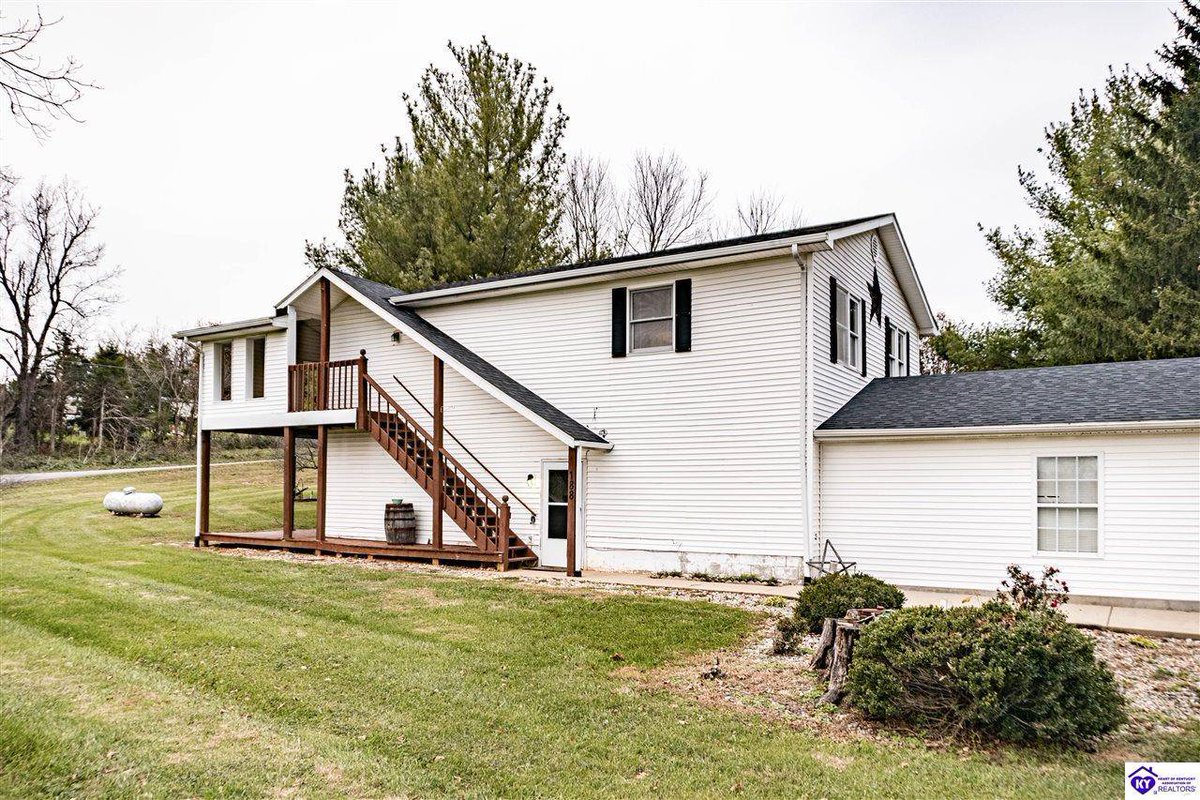 closing_ky's tweet photo. New Listing Price: $319,000
188 James Duvall Lane, Cecilia, KY 42724 is a fantastic property with 3 bedrooms and 2.0 bathrooms.
See more here: https://t.co/gXK71046Gi https://t.co/IOelPoYqDz