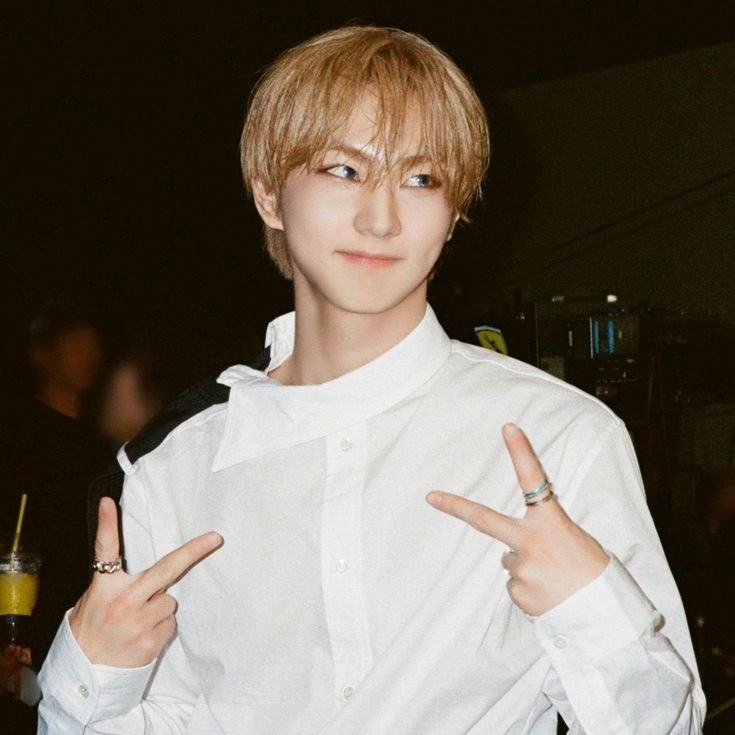 Callisafespace's tweet photo. #jaywon au | my boyfriend's big brother 

Jungwon e Jake engatam em um namoro falso para causar ciúmes do ex-namorado de Jake. Mas agora Jungwon também precisa lidar com o irmão mais velho superprotetor do “namorado”, Jay Park. Por qual nutre uma paixão de longa data. https://t.co/jVDoLZqX75