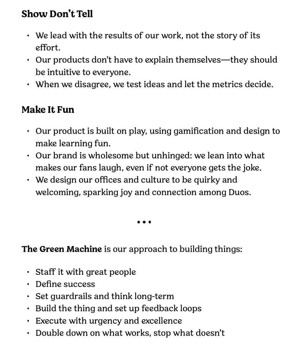 Duolingoが14年のプロダクト作りを経て練り上げた『秘伝のタレ』を公開。その名も"The Duolingo Handbook"

一つ一つは決して目新しくはない。が、組織として「これら全て」を愚直にやり切った先に辿り着いた、シンプルかつ強力な真実がそこに並んでいる。

プロダクト作りに関わなら一読の価値あり。