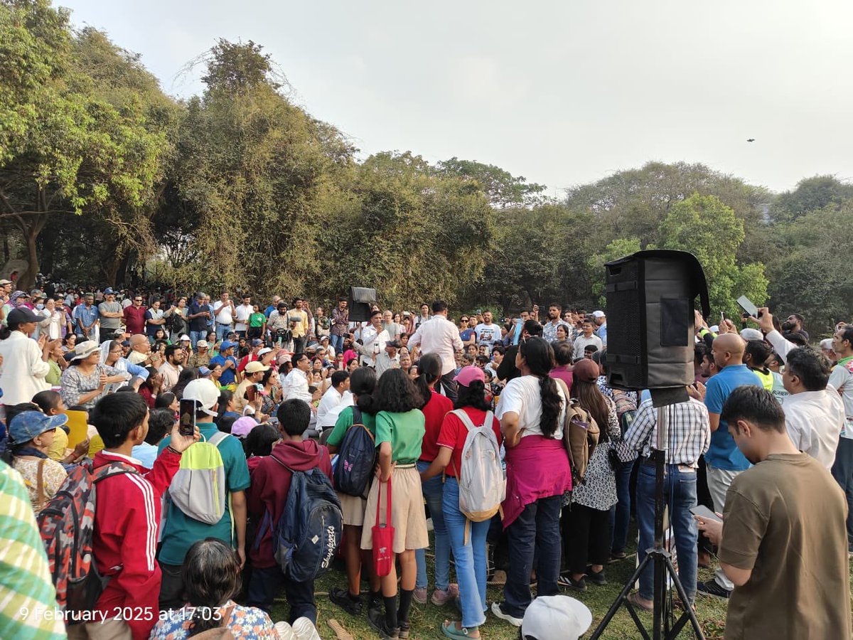 kunalmourya01's tweet image. 𝐌𝐚𝐬𝐬𝐢𝐯𝐞 𝐒𝐮𝐩𝐩𝐨𝐫𝐭 𝐭𝐨 𝐒𝐚𝐯𝐞 𝐑𝐚𝐦 𝐌𝐮𝐥𝐚 𝐃𝐞𝐯𝐫𝐚𝐢
5k+ Environment warriors gathered in Pune to protect Ram Mula Devrai #Trees  #River. Shri @Wangchuk66 &amp;amp; Sayaji Shinde also joined the movement.
 @ChaloPmc @WMMaharashtra @SayajiShinde7 
#SaveRamMulaDevrai