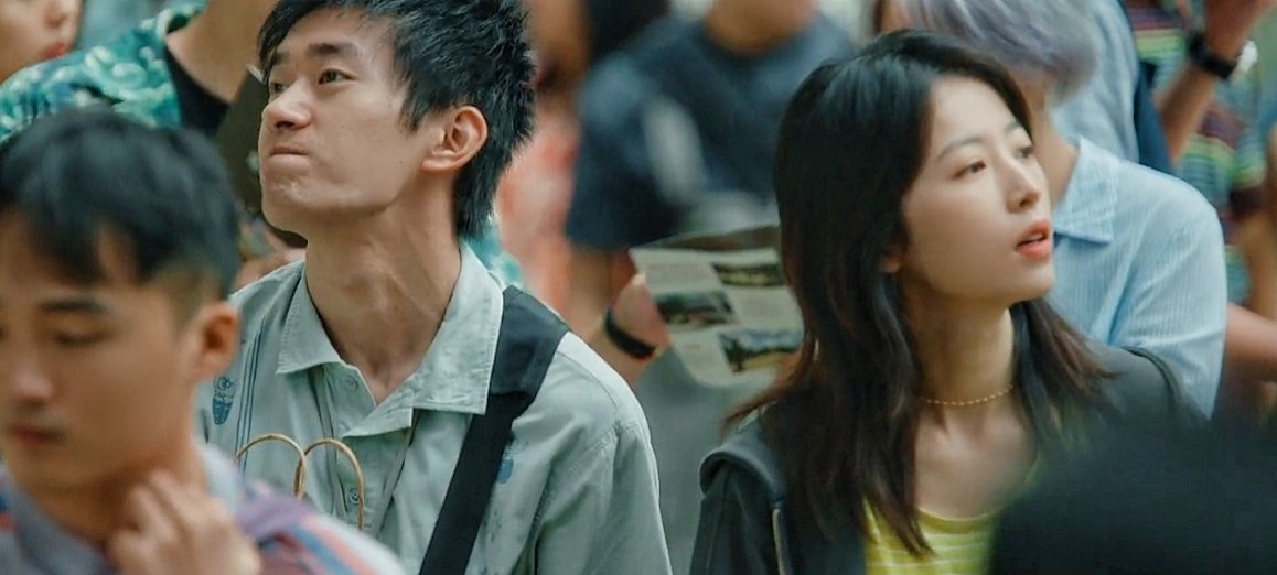 ziyounae's tweet image. “you are star up in the clouds, i am the weirdo who traverses the river of loneliness”

jackson yee and zhou yutong in #bigworld 小小的我 (2024)