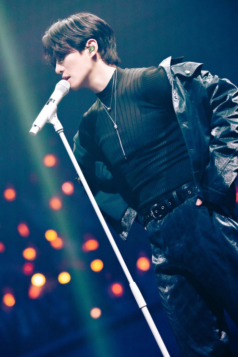 2PM ジュノ、日本公演で1万8000人を魅了！足の怪我をものともしない