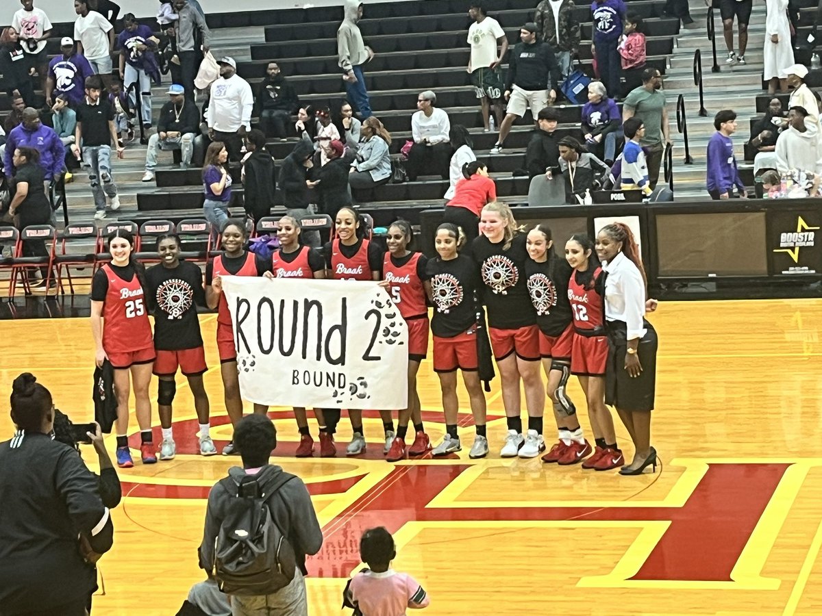 Brook Girls BBall (@cbhsladybball) on Twitter photo 49-42.
Thank you to everyone who came out to support!
🅱️
Round 2 here we come!
<a href="/ClearBrookHS/">Clear Brook HS</a> <a href="/CB_GIRLS_ATH/">Clear Brook Girls Athletics</a> <a href="/TXHSGBB/">#TXHSGBB—TXHSGBB.com</a> 49-42.
Thank you to everyone who came out to support!
🅱️
Round 2 here we come!
<a href="/ClearBrookHS/">Clear Brook HS</a> <a href="/CB_GIRLS_ATH/">Clear Brook Girls Athletics</a> <a href="/TXHSGBB/">#TXHSGBB—TXHSGBB.com</a>