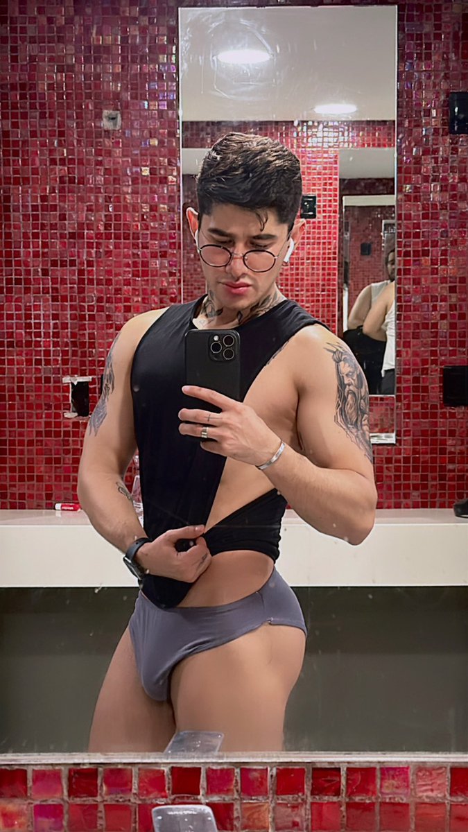 Benny Beker (@bennybeker) on Twitter photo 