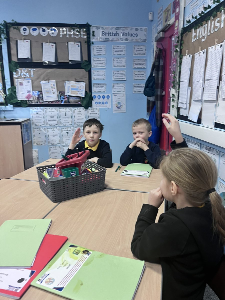 MrsamThatto's tweet photo. We had a lively debate in our Growth Mindset lesson: was Usain Bolt BORN to be an Olympic champion?

#ThattoPrim_3JF @MrsJF_Thatto #ThattoPrim_growthmindset #ThattoPrim_enthusiastic #ThattoPrim_expressive
#ThattoPrim_Articulate https://t.co/tYoL9eJ4sY