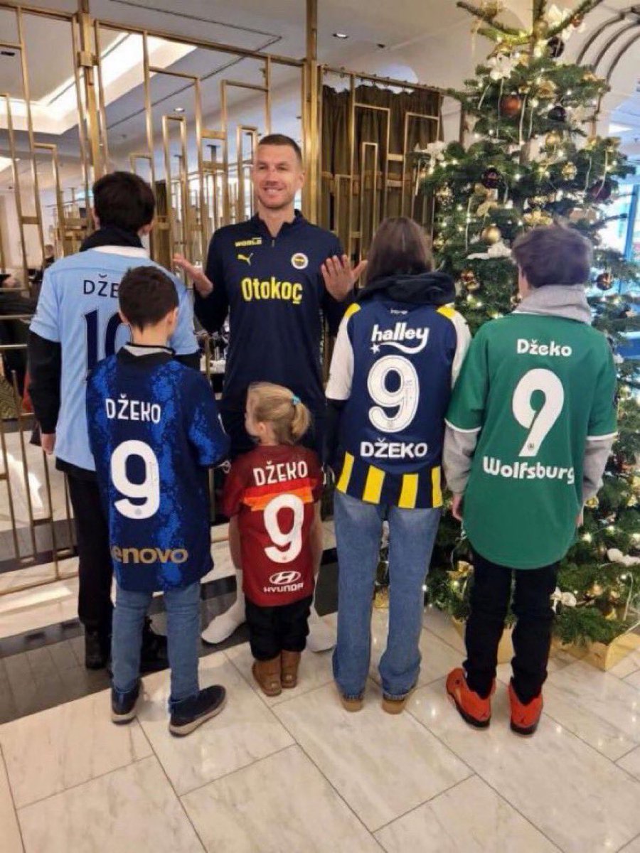 Out Of Context Football (@nocontextfooty) on Twitter photo 