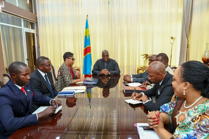 « Crimes #rwanda-is en #RDC : Tshisekedi informé de l’arrivée imminente d’une mission d’enquête »- <a href="/acprdcongo/">acp.cd</a> citant la  <a href="/Presidence_RDC/">Présidence RDC 🇨🇩</a>. 

C'était lundi 10 février lors d'une audience à quelques membres du gouvernement venus lui faire la restitution de leur participation à la