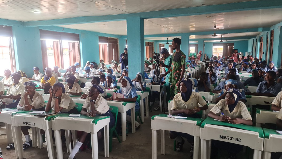 <a href="/Miiday/">Olamide Odeneye</a> Founder <a href="/safety_ng/">ChildOnlineSafetyNG</a> sharing on staying in the Loop &amp; Not in Trouble, #Internetsafetytips #safeinternetday #SID2025 <a href="/COnlineAfrica/">Child Online Africa</a> <a href="/Insafenetwork/">Insafe</a> <a href="/IWFhotline/">Internet Watch Foundation (IWF)</a> <a href="/Insafenetwork/">Insafe</a> <a href="/safeinternetday/">Safer Internet Day</a> <a href="/WatotoWatchNet/">Watoto Watch Network</a> <a href="/UNODC_Nigeria/">UNODC Nigeria</a> <a href="/USinNigeria/">U.S. Mission Nigeria</a> <a href="/dhoyin/">Adedoyin</a>