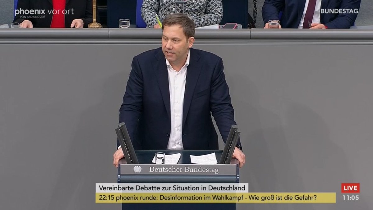 Lars Klingbeil zu #Merz ZickZack-Kurs: „Jeder in Deutschland hat eine Meinung zum Taurus. Nur Friedrich #Merz hat vier.“ #Generaldebatte