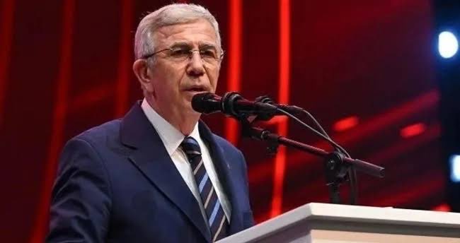 ankara_kusu's tweet photo. Büyükşehir’den çıkan karara göre; Kartalkaya otel yangınında ölüp Ankara’da defnedilenlerden mezarlık ücreti alınmayacak. 

Kararın Mansur Yavaş’ın isteği üzerine alındığı öğrenildi. https://t.co/9lrudIar6m