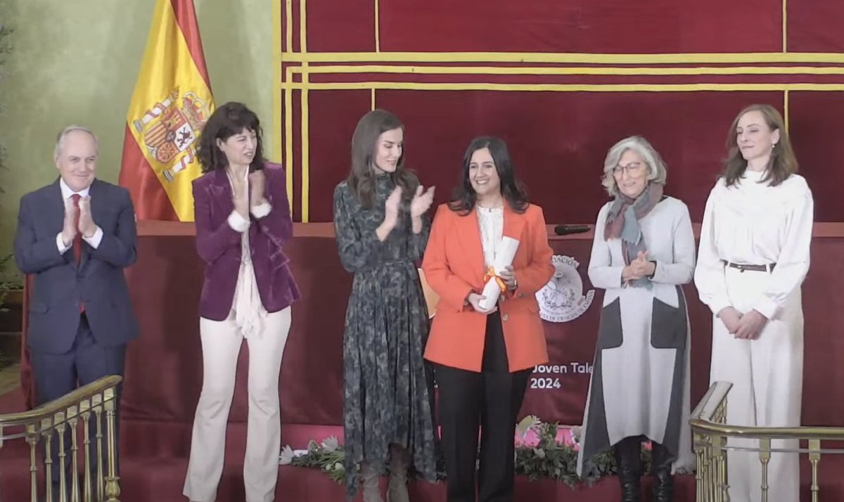 Fundación Sicómoro (@f_sicomoro) on Twitter photo Premio FRACE 2024 al Joven Talento Científico Femenino en la categoría de #Física, #Química y ciencias afines: María Escudero Escribano. #PremioMujerYCiencia (Fundación <a href="/RACiencias/">RACiencias</a>, <a href="/MastercardES/">Mastercard España</a>), #mujeryciencia Premio FRACE 2024 al Joven Talento Científico Femenino en la categoría de #Física, #Química y ciencias afines: María Escudero Escribano. #PremioMujerYCiencia (Fundación <a href="/RACiencias/">RACiencias</a>, <a href="/MastercardES/">Mastercard España</a>), #mujeryciencia