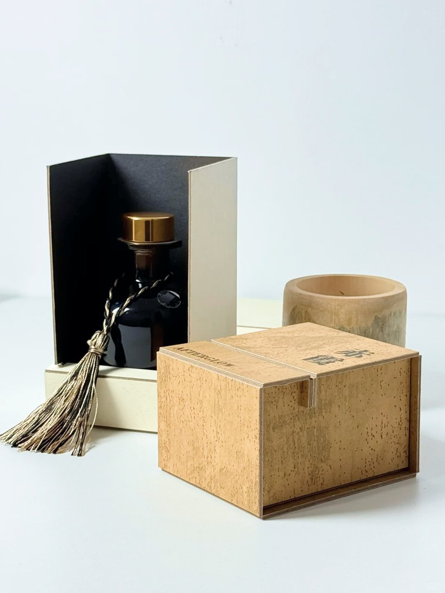 Impressopp's tweet image. Space-saving, flexible, and elegant—this two-piece foldable box is perfect for brands seeking efficient and sustainable packaging solutions.

#PackagingDesign #FoldableBox #SustainablePackaging #EcoFriendlyDesign #EfficientPackaging #BrandIdentity