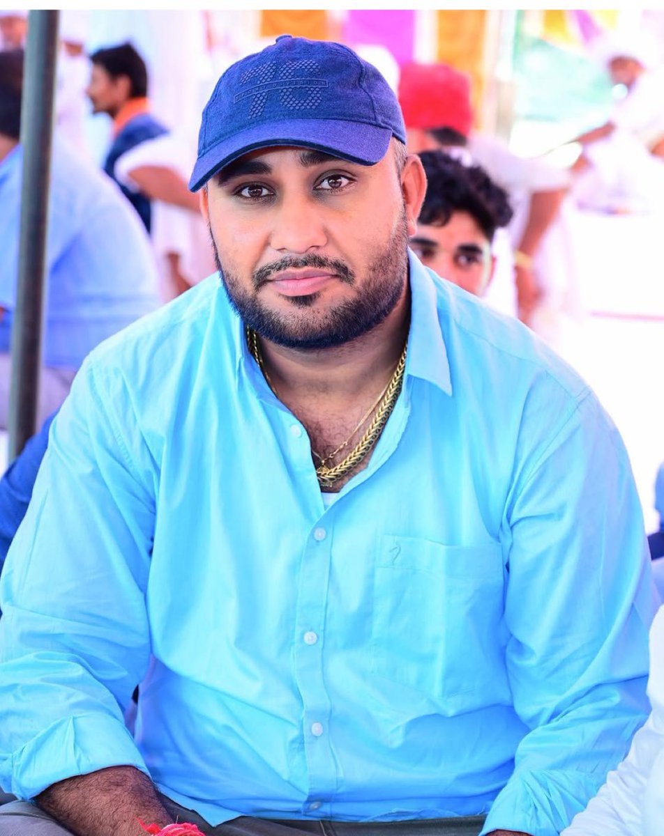 हे भगवान 😭😭😭😭 
बाड़मेर के लिए बहुत बुरी खबर , छोटी सी उम्र में नाम पैसा सब कुछ कमा लिया लेकिन उम्र कम लाए !
#VR_SIYOL बस ऑपरेटर विरधाराम सियोल का असामयिक निधन सम्पूर्ण थार के लिए अपूर्णीय क्षति है ।
परम पिता परमेश्वर से प्रार्थना करता हूं कि दिवंगत आत्मा को शांति प्रदान करे ।