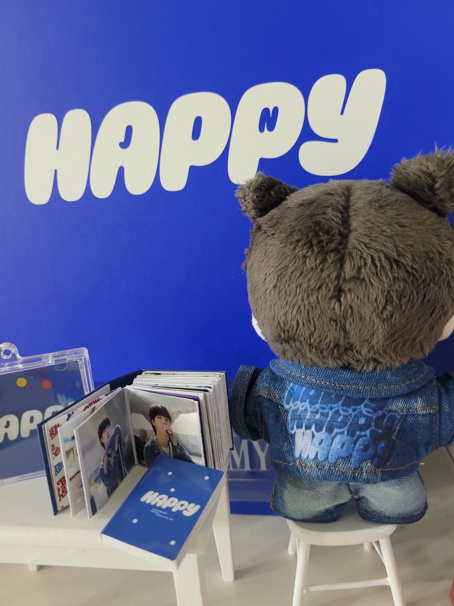 메이님 의상 도착ㅎㅎ
해피 디테일 대박🐹💜