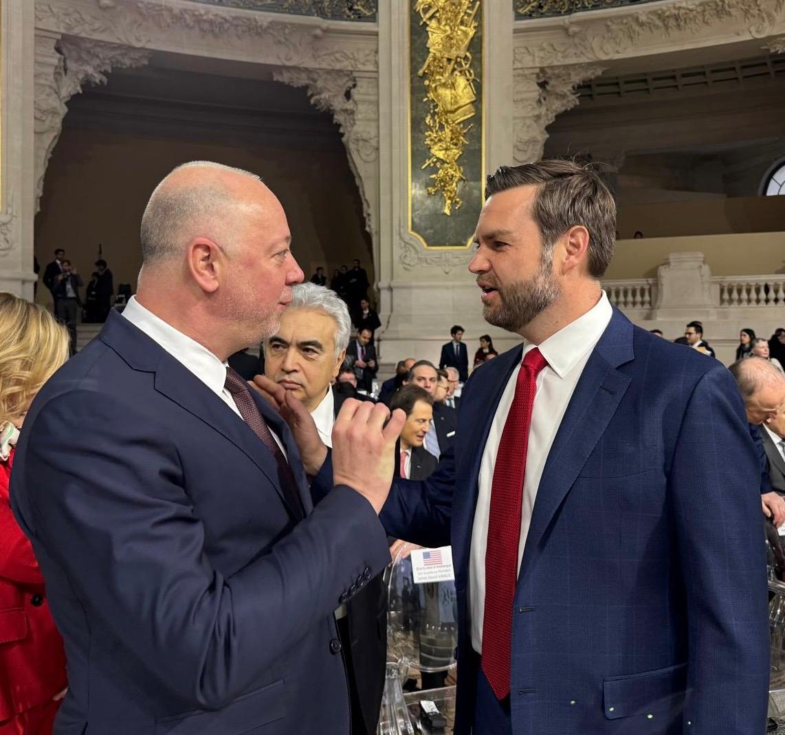 Strengthening the strategic partnership between 🇧🇬 and 🇺🇸 must be a top priority for our new governments. I emphasized this during my meeting with <a href="/JDVance/">JD Vance</a>.I highlighted <a href="/INSAITinstitute/">INSAIT Institute</a>, which is developing cutting-edge technologies for global companies like <a href="/Google/">Google</a> and <a href="/amazon/">Amazon</a>