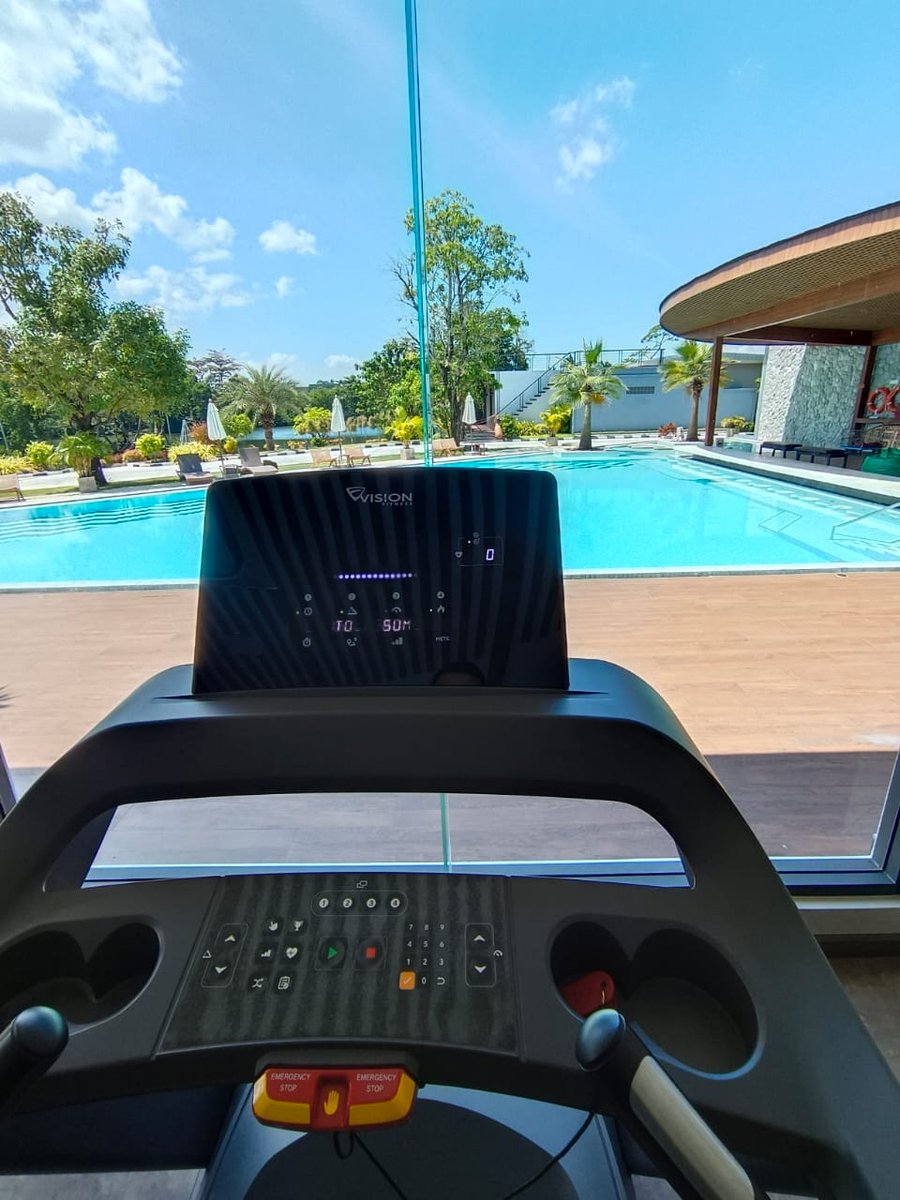 TravelerGiant's tweet photo. Vacation mode https://t.co/rAEmTrL7G4