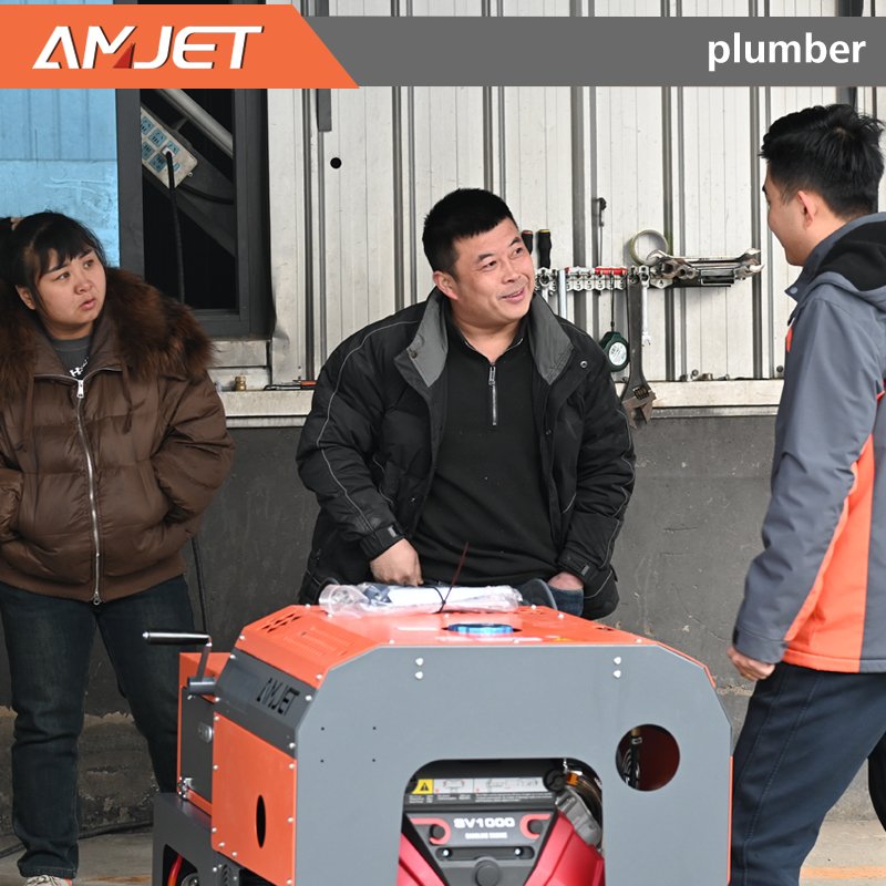 AMJETSandy's tweet photo. The plumber had his own 2000psi sewer cleaner, which had no power. Came to the factory to test the 4350psi sewer jet, he was satisfied,#plumber #amjet #jetter https://t.co/KZrB3qN94i