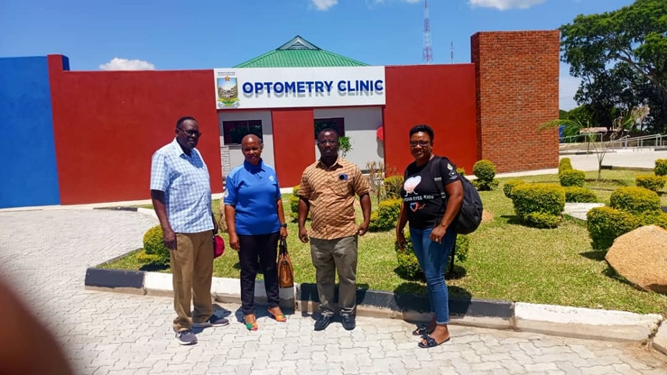 cfb_zimbabwe's tweet photo. 1/ As we thrive on improving our services, our team of Ophthalmic experts have been moving around our different centres in Zimbabwe, conducting refresher training for all Ophthalmic stuff. https://t.co/irzAUlFc3U