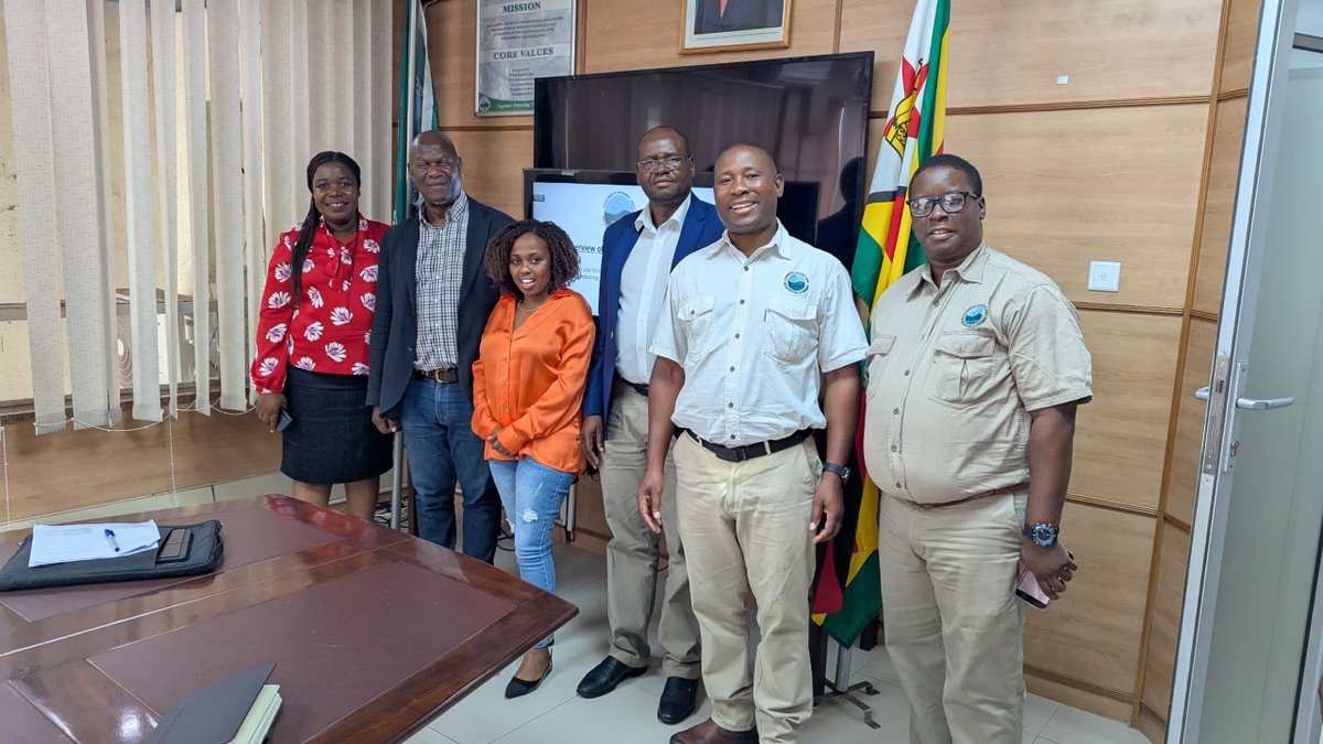 UNEP_Africa's tweet photo. @UNEP 's   Alex Mangwiro &amp; Joyce Nyagah met with DG @EMAeep , @ChigonaEma to discuss progress on the Japan-funded project accelerating a Circular Plastic Economy. Key areas: data on plastic imports, microplastic research &amp; Zimbabwe’s EPR roadmap! #BeatPlasticPollution https://t.co/HsD6e9zF07