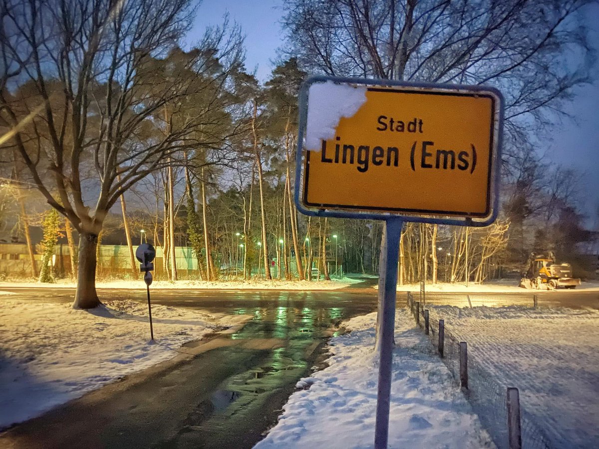 lngncity's tweet photo. Moin! Fahrt vorsichtig! ❄️ https://t.co/UCxqWFeqz3