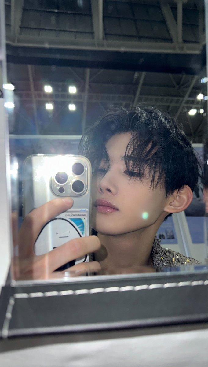 ㅤ 
[ #LINKED_ARKAN 🦥 ] 
💭  𝗔𝗥𝗞𝗔𝗡 just posted:

LUNARÈ! The countdown has begun, just a little longer until we meet and have an amazing time together! Take care and stay healthy. See you very soon!

🤍  💬
 ㅤ