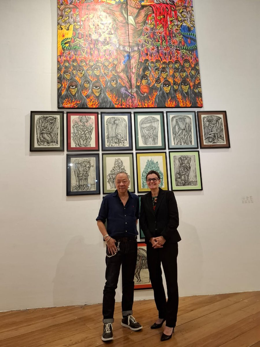LaureBeaufils's tweet photo. Bacolod is bustling with art and creativity.
Here I am at #OrangeProject with #CharlieCo.
I'm so inspired by this space, the artist residence, the gallery & community.
I will be back!
Ps astonishing exhibition by Roedil Geraldo.
#OrangeProject #ArtDistrict #ArtPh https://t.co/5WXuMKIscy