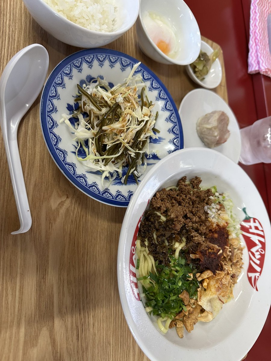 P4Nx2z's tweet photo. 辛いの苦手だけど、癖になって食べたくなっちゃう。 https://t.co/BTIImb7tcK