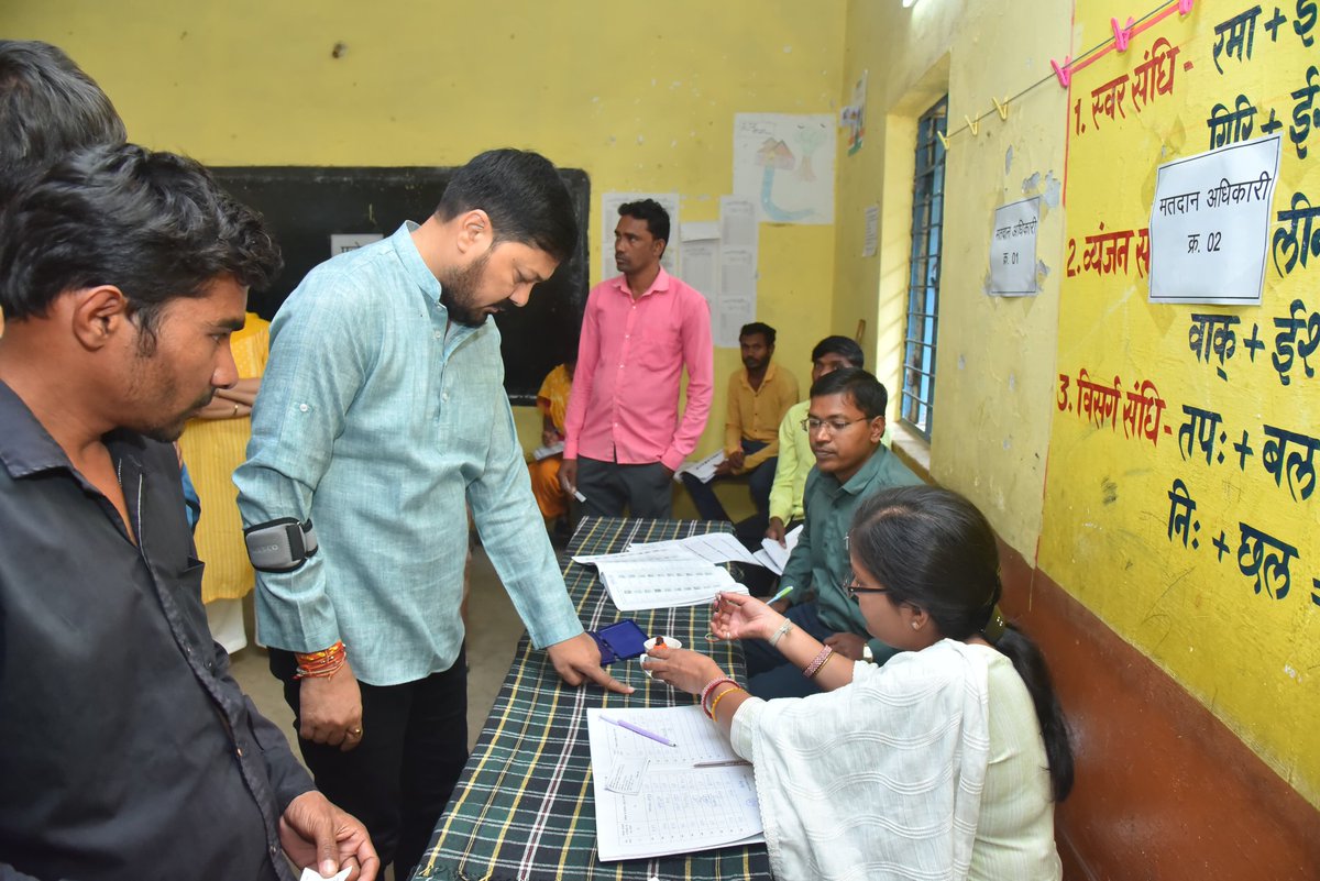 anujsharmacg's tweet image. मैंने वोट दिया, क्या आपने?

लोकतंत्र के इस महापर्व पर आप सभी से अनुरोध है मतदान अवश्य करें।

#DoVote