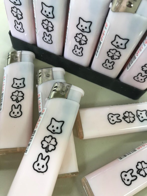 데이식스 포에버영 대전콘 막콘에서 🩷영필 닉주디🩷라이터를 나눔 합니다 🍀

ო͈̮ 날짜 - 3월 3일 막콘
ო͈̮ 수량 - 60개
ო͈̮ 시간 및 장소 - 추후 멘션 or 인용 공지
ო͈̮ 인증 - 신분증(06년생 이상만 수령 가능)