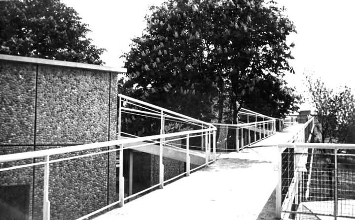 areasvellas's tweet photo. Eugène #Beaudouin and Marcel #Lods
Open Air #School, Suresnes, France. 1932-1935
...estupendo proyecto, toda una filosofía sobre la educación llevada a la Arquitectura...
#architecture #arquitectura https://t.co/GTmZfICPk5