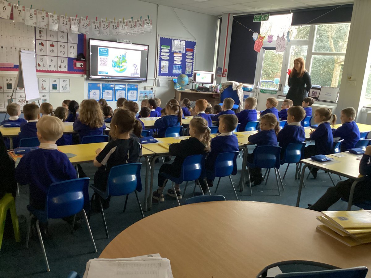 ManorWayPrimary's tweet photo. 🥼♻️Key Stage One and Two took part in an interactive live show by Factory of the Future on Monday afternoon , where they helped to create a net zero factory using the latest green technologies.  @STEMHUB_SE @WinAcadTrust #Factory25 #WATsustainability  ♻️🥼 https://t.co/9nqDxaMQsi