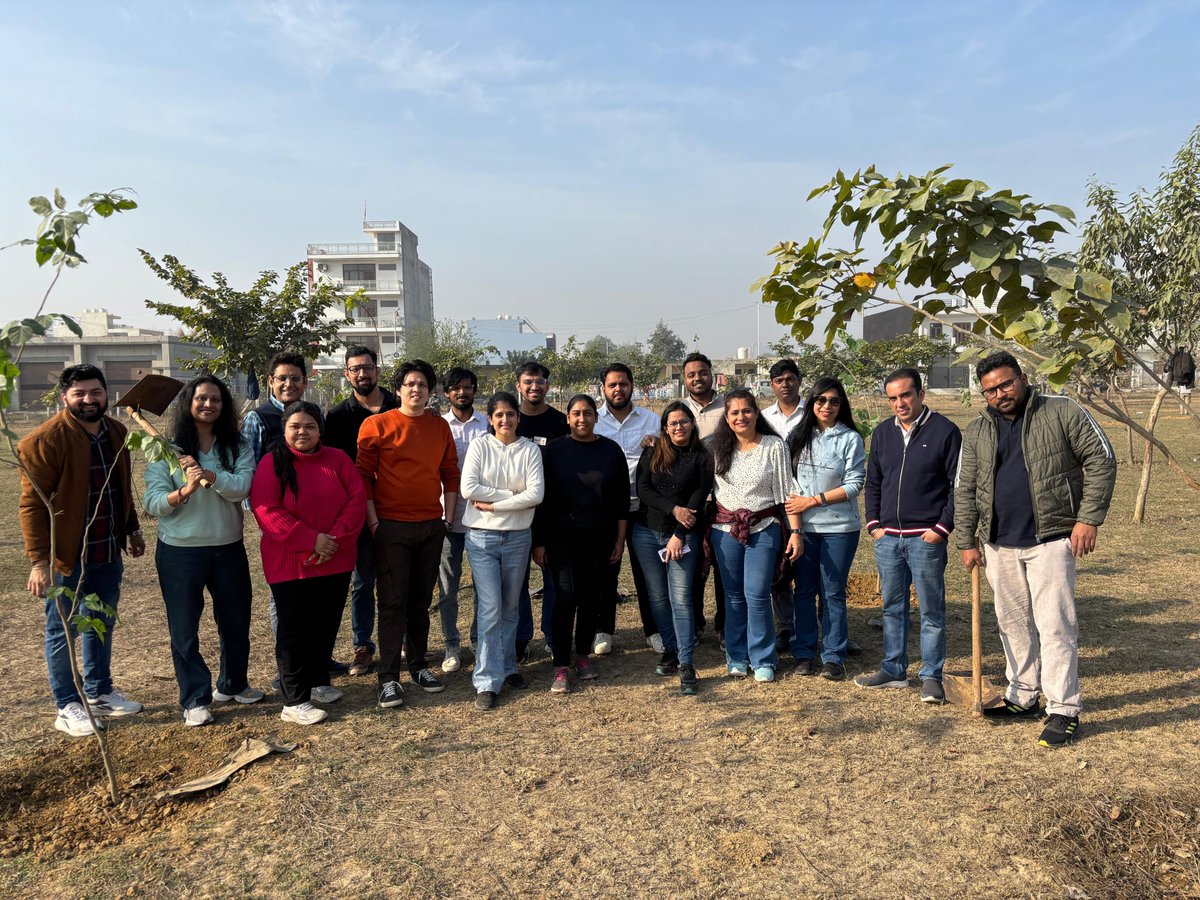 IMGCweb's tweet photo. At #IMGC, we are committed to driving meaningful change through sustainable initiatives. Our Tree Plantation Drive is a step towards a greener, healthier future, reinforcing our dedication to environmental responsibility.

#Environment #Treeplantation #ESG #CSR #Employeeactivity https://t.co/Zz1YJMMYcU