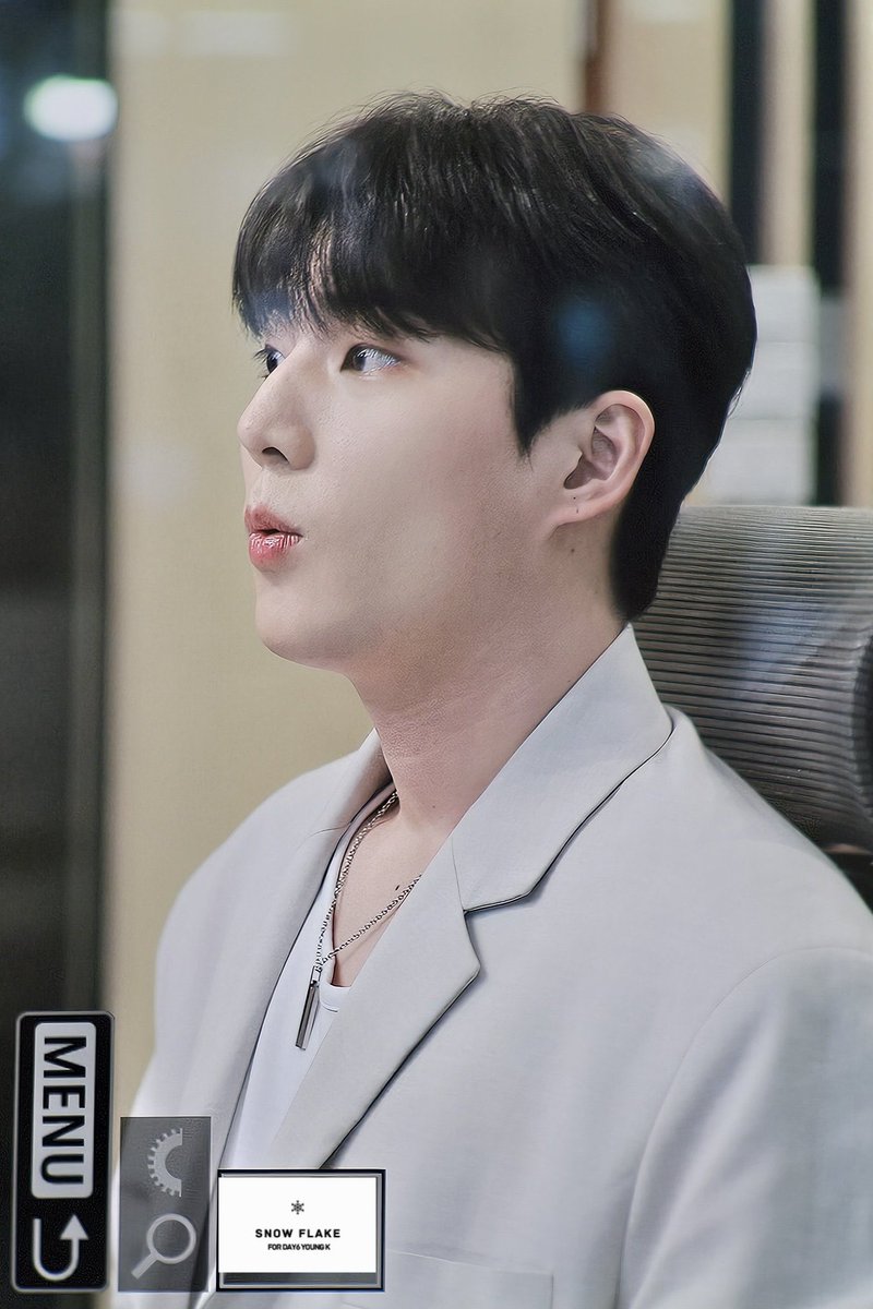 뾰족동글 뾰족동글 뾰족동글 .. . .. 🧎🏻