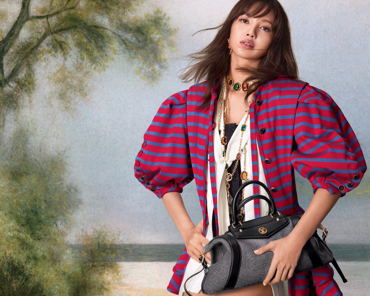 #LouisVuitton’s LV Biker Makes Its Debut With #Blackpink's #Lisa bagaholicboy.com/2025/02/louis-… #LisaBlackpink #BlackpinkLisa