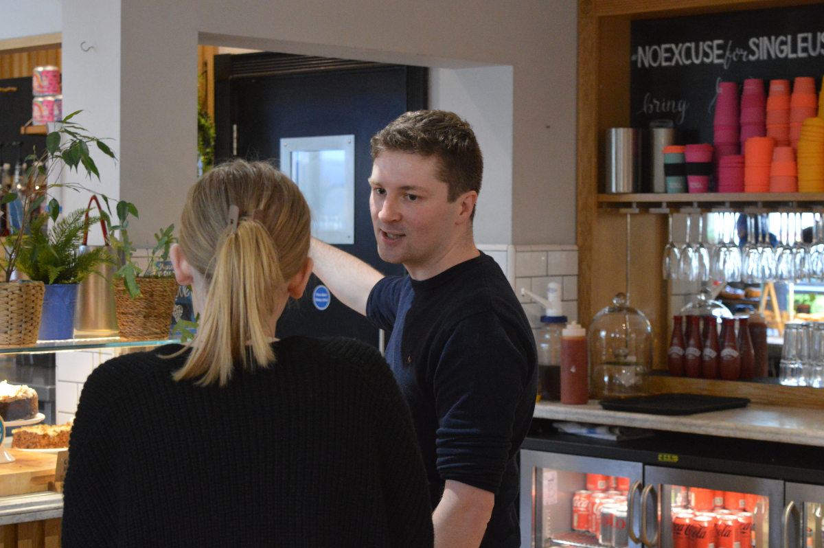 Share this with your network!
Do you know a young person who is looking to boost their CV with real-world experience? This month, we're hosting a hospitality workshop designed to help build skills and strengthen CVs, perfect for those job hunting with little or no prior