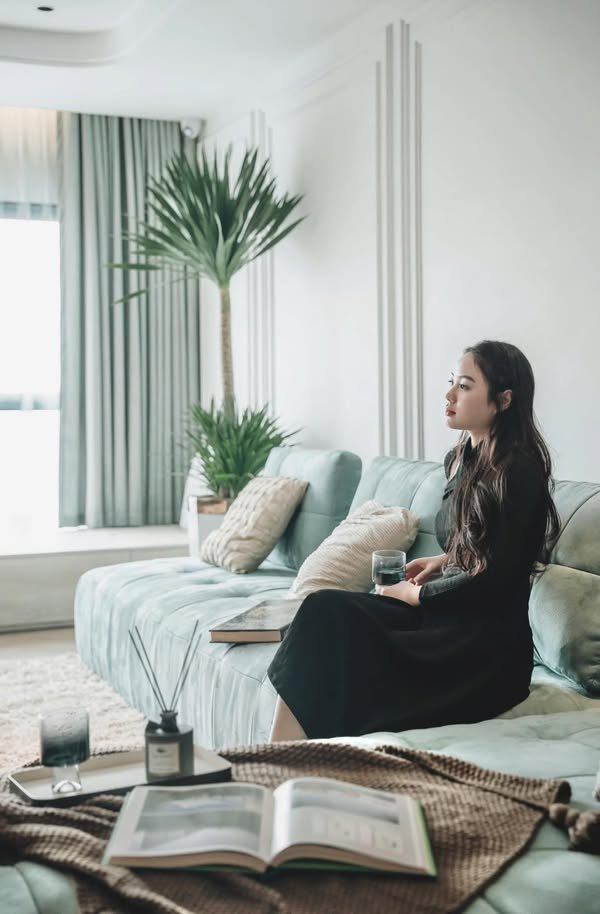 Kẻ cô đơn trong thành phố này :))