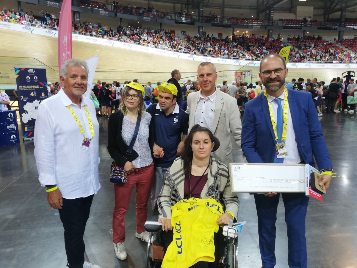 Michel LAUGIER (@laugiermichel) on Twitter photo ♿️En ce jour du 2️⃣0️⃣è anniversaire de la loi handicap de 2005, j’adresse mes pensées toutes particulières à mon ami Sébastien Proyart et son association <a href="/MediasHandicaps/">Médias Handicaps</a> qui œuvrent sans compter auprès des combattants de la vie💪
Notre société doit poursuivre son œuvre solidaire ♿️En ce jour du 2️⃣0️⃣è anniversaire de la loi handicap de 2005, j’adresse mes pensées toutes particulières à mon ami Sébastien Proyart et son association <a href="/MediasHandicaps/">Médias Handicaps</a> qui œuvrent sans compter auprès des combattants de la vie💪
Notre société doit poursuivre son œuvre solidaire
