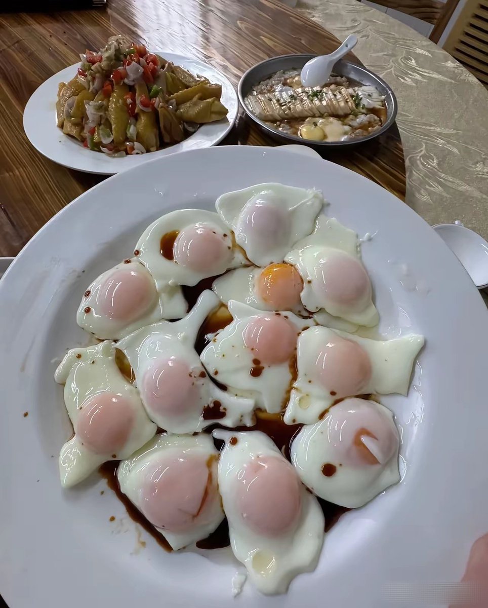 guomingli12's tweet photo. 美味荷包蛋🥚 https://t.co/4aAocKWbAH