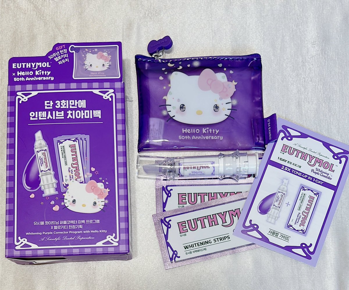 #オリヤン で人気の #ホワイトニング シリーズ ユシモルの ホワイトニングキットです。
使い方は簡単💜 注射器風容器の1液を歯に塗って、小袋の中にあるシートを上から貼って30分✨✨
歯上下で3回分で21900ウォン‼️ 
味も歯磨き粉より美味しくて、付けてても違和感ないです笑 おすすめ💜
#유시몰