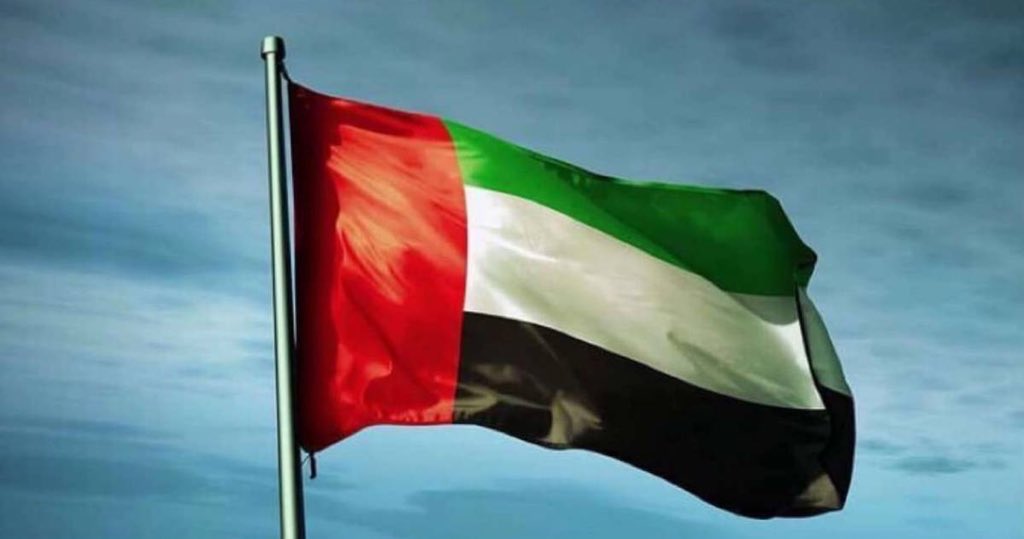 l_lAE's tweet photo. ياخي حاول تفهم:

الي انته الحين تفكر تسويه ،، 
الامارات تستثمر فيه وتصدره للعالم .. 🇦🇪

😉 https://t.co/u0QVBmFNQq