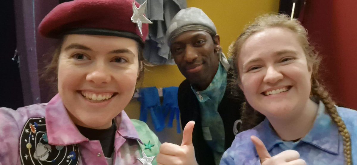 saltminetrust's tweet image. To start the #BlastOff tour this week the team's gone to @holbrookschool to perform and workshop to pupils in years 1 - 6! By the end of the day, the whole school will know the #spacecode 🚀🪐
saltminetrust.org.uk/blastoff
#theatreineducation #saferinternet #onlinesafety