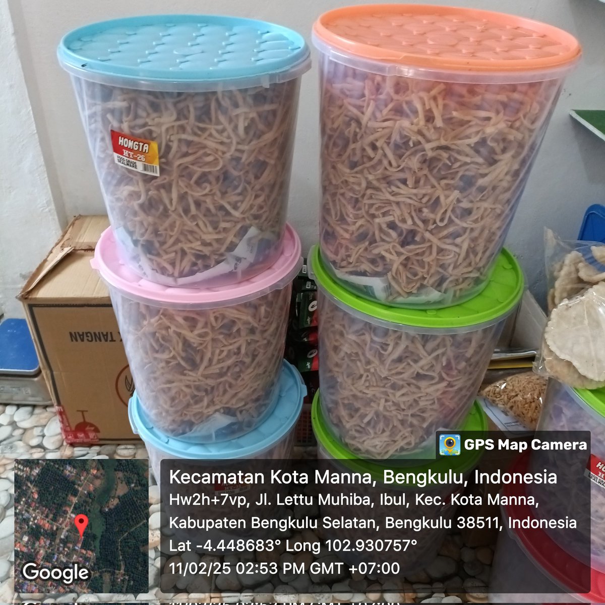 EmaSaleha's tweet photo. Selasa  (11/02/2025) Giat Luhkan Bengkulu Selatan ,pencatatan hasil Produksi UKM Jihan Food  Kec. Kota Manna, olahan stik ikan dan stik udang rebon 30Kg jual Rp.75.000,-/Kg, penjualan stik 85 pcs harga jual 15.000/pcs 
#luhlapor 
#giatluhkansatminkalBRPPUPP
#luhkanBengkuluSelatan https://t.co/fjyOFKKY1R